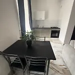 Maison De *
